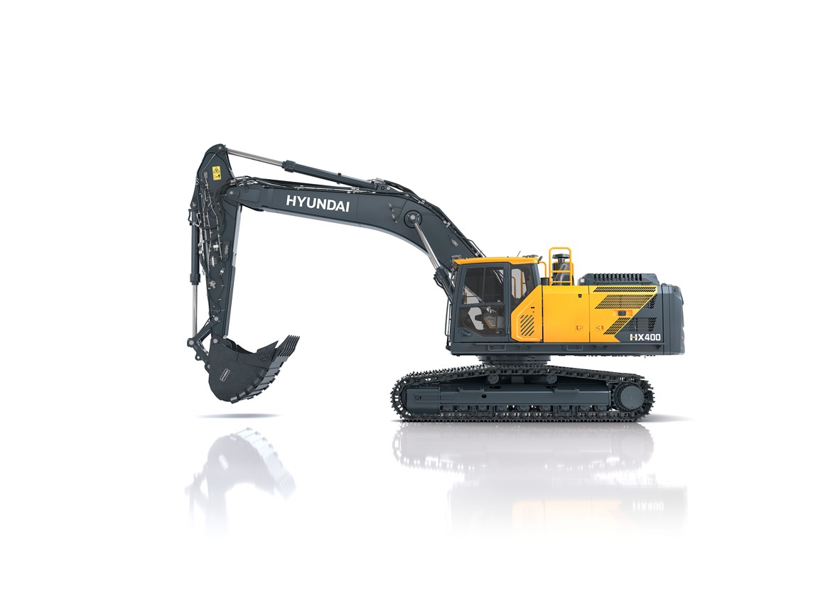 Hyundai rupsgraafmachines van de volgende generatie steken er gewoonweg bovenuit. Met hun geavanceerde elektrohydraulische regelsystemen zorgen de HX360L en HX400L machines voor een productiviteitswinst van minstens 25%. De Next Generation-functies en slimme technologieën maken het onderhoud van deze nieuwe machines eenvoudiger en verlagen de totale eigendomskosten. Dankzij twee 12,8 inch full HD-touchscreens en elektrische joystickbesturing kan er efficiënt worden gewerkt, terwijl een 6-camerasysteem en radar een onbelemmerd 360° zicht bieden voor extra veiligheid.